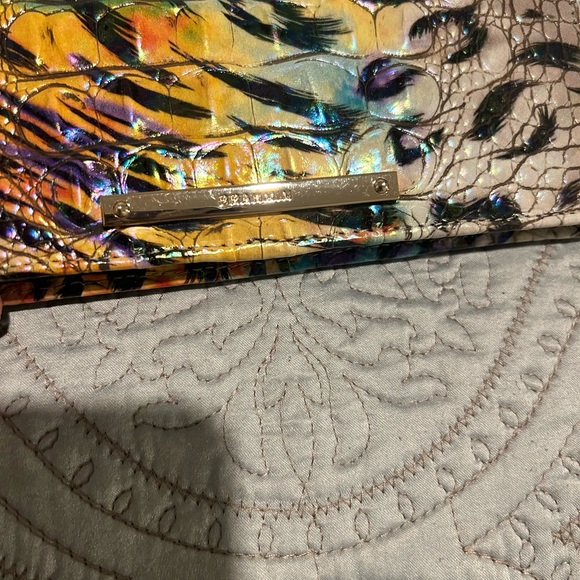 Brahmin Katie Obsession Ombré Melbourne Multicolor Croc-Embossed Wallet - Picture 3 of 6